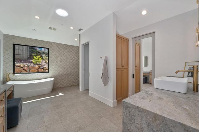 5021 Da Vinci Dr, El Dorado Hills, CA 95762