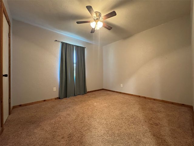 176 CR 45080, Powderly, TX 75473