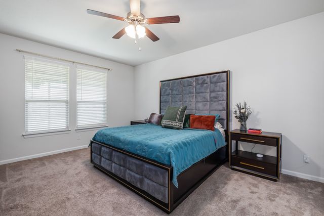 531 Cherry Hills Road, Red Oak, TX 75154