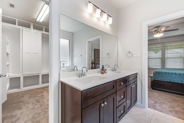 531 Cherry Hills Road, Red Oak, TX 75154