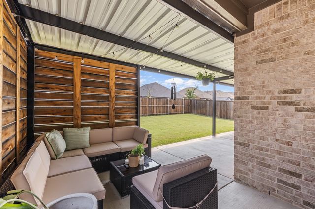531 Cherry Hills Road, Red Oak, TX 75154