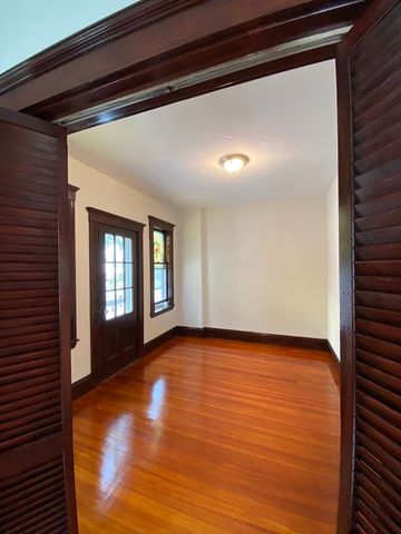 62 Liberty Ave. 2, Somerville, MA 02144