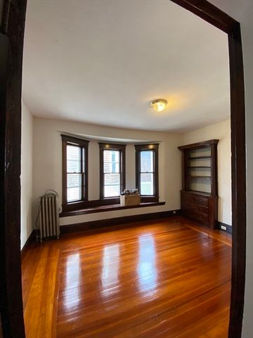 62 Liberty Ave. 2, Somerville, MA 02144