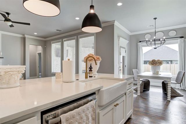 400 Bray Lane, Yukon, OK 73099