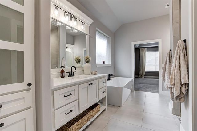 400 Bray Lane, Yukon, OK 73099