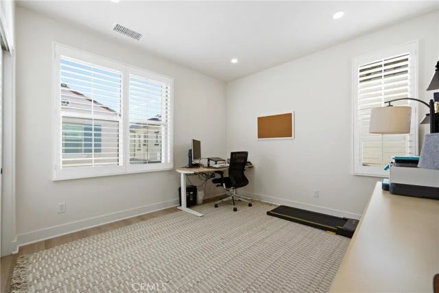 109 Fairgreen, Irvine, CA 92618