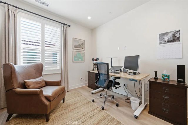 109 Fairgreen, Irvine, CA 92618