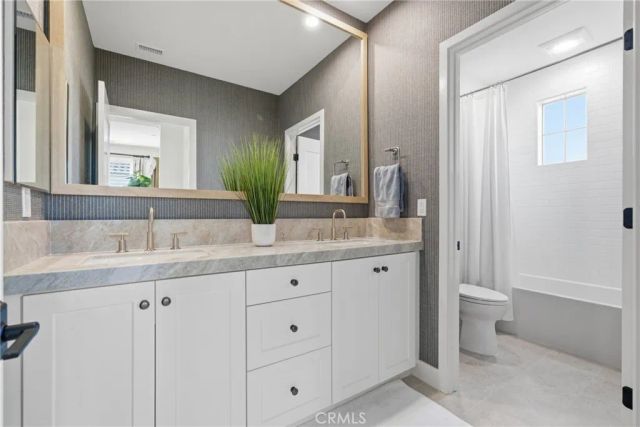 109 Fairgreen, Irvine, CA 92618