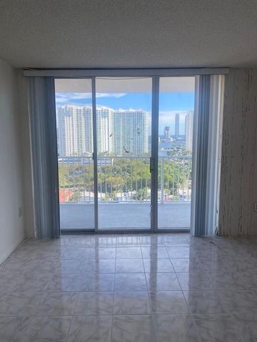 2851 NE 183rd St 1903E, Aventura, FL 33160