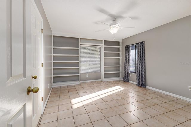 6308 N QUEENSWAY DRIVE, Temple Terrace, FL 33617