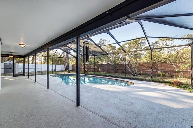 6308 N QUEENSWAY DRIVE, Temple Terrace, FL 33617