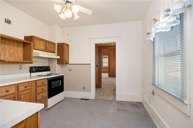 910 Savannah Street, Mound City, MO 64470