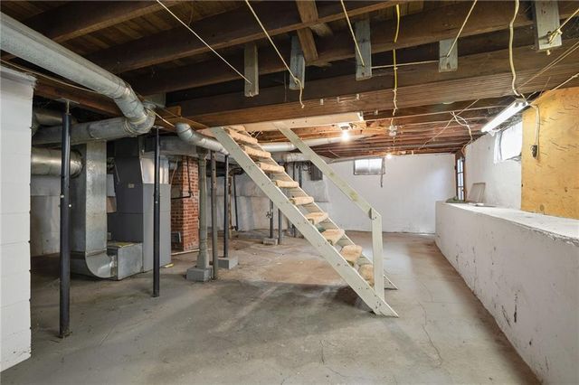 910 Savannah Street, Mound City, MO 64470