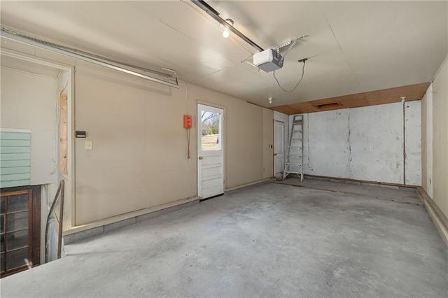 910 Savannah Street, Mound City, MO 64470