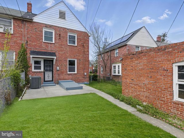 1317 PENTWOOD RD, Baltimore, MD 21239