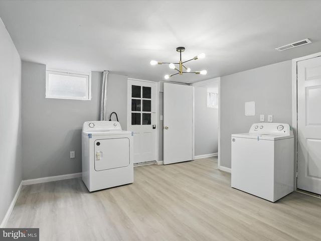 1317 PENTWOOD RD, Baltimore, MD 21239