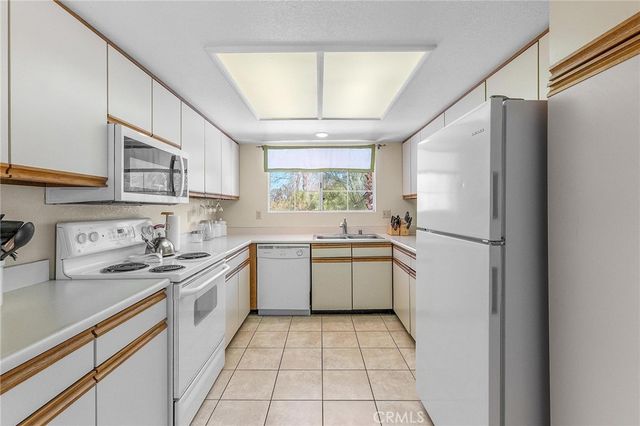 2700 E Mesquite F34, Palm Springs, CA 92264