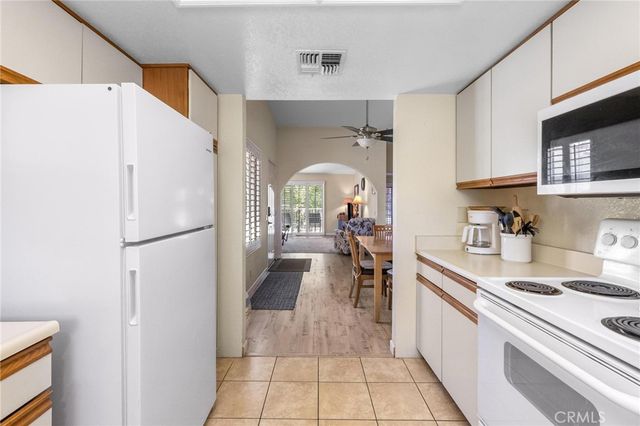 2700 E Mesquite F34, Palm Springs, CA 92264