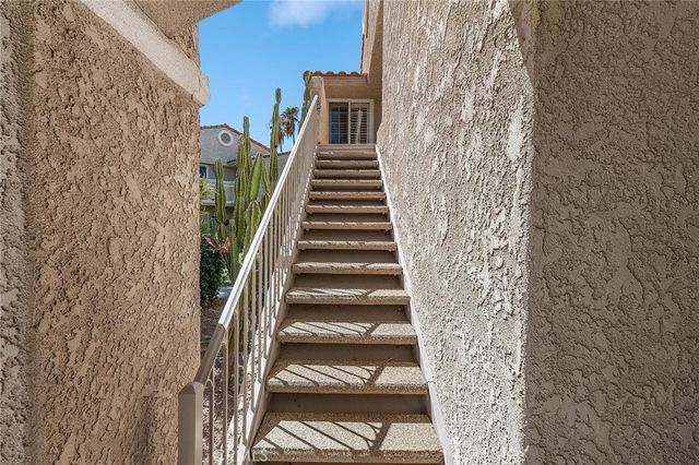2700 E Mesquite F34, Palm Springs, CA 92264