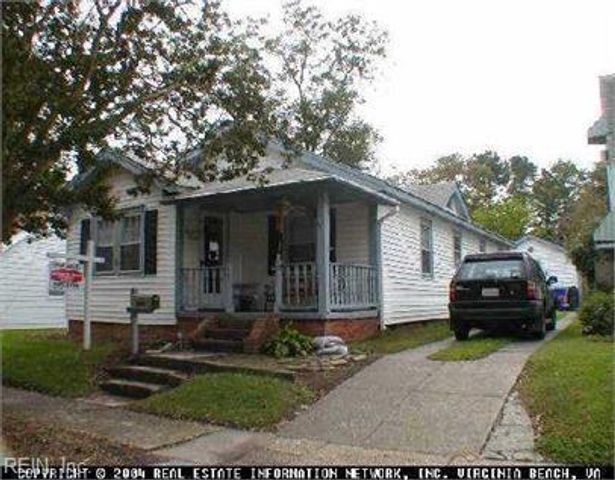 141 W Ocean AVE, Norfolk, VA 23503