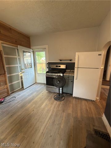 804 Erie Street S, Massillon, OH 44646
