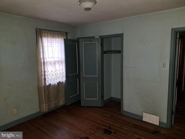 1938 NEW JERSEY AVE, Haddon Heights, NJ 08035