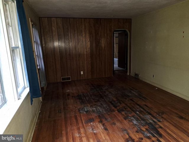 1938 NEW JERSEY AVE, Haddon Heights, NJ 08035