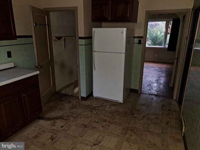 1938 NEW JERSEY AVE, Haddon Heights, NJ 08035