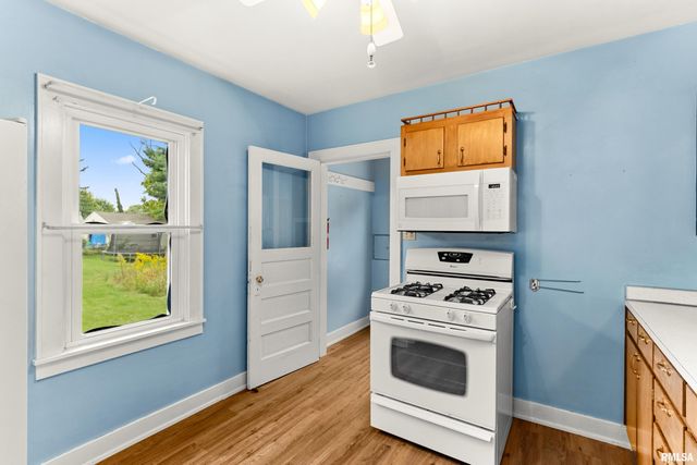581 ROOSEVELT Street, Creve Coeur, IL 61610