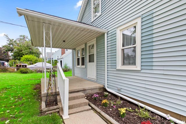 581 ROOSEVELT Street, Creve Coeur, IL 61610