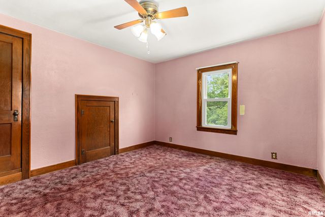 581 ROOSEVELT Street, Creve Coeur, IL 61610