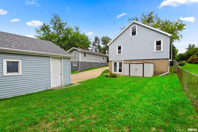 581 ROOSEVELT Street, Creve Coeur, IL 61610