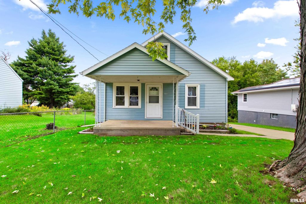 581 ROOSEVELT Street, Creve Coeur, IL 61610
