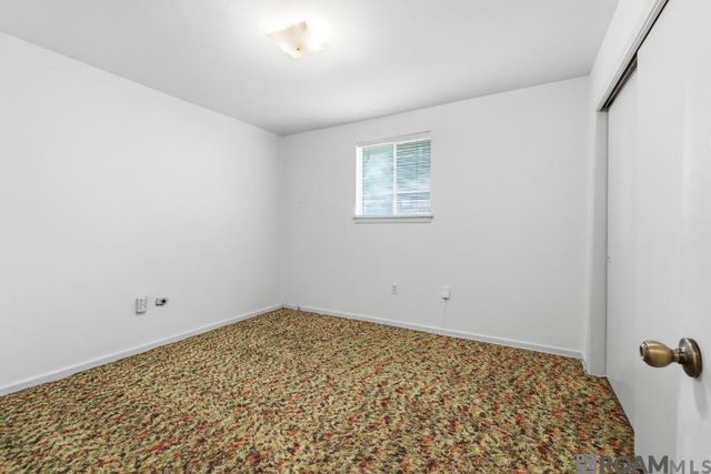 780 Sherwood Forest Blvd, Baton Rouge, LA 70815