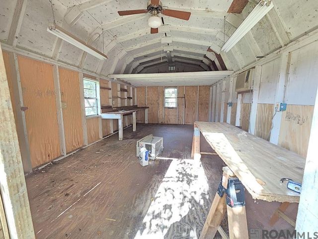 780 Sherwood Forest Blvd, Baton Rouge, LA 70815
