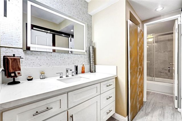 1750 E Ocean Boulevard 101, Long Beach, CA 90802