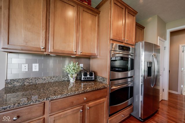 16204 Oliver Street, Fishers, IN 46037