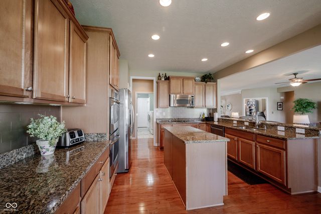 16204 Oliver Street, Fishers, IN 46037
