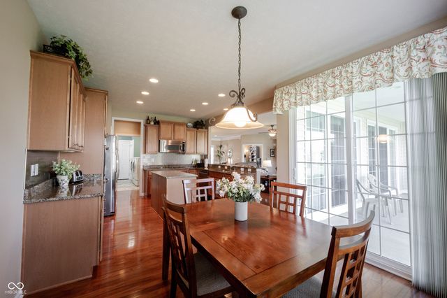 16204 Oliver Street, Fishers, IN 46037