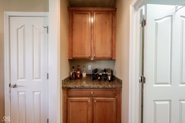 16204 Oliver Street, Fishers, IN 46037