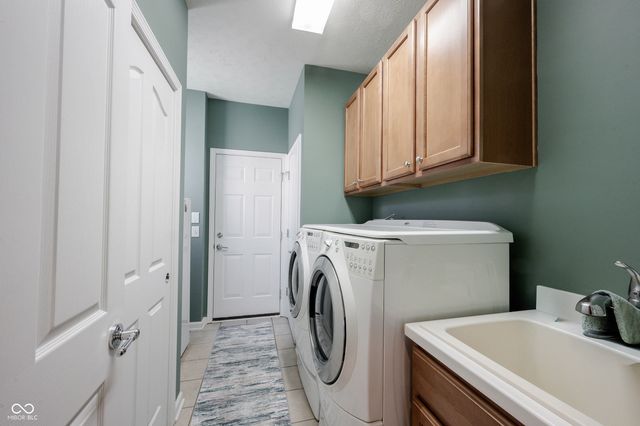 16204 Oliver Street, Fishers, IN 46037