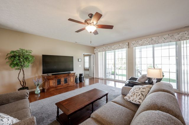 16204 Oliver Street, Fishers, IN 46037