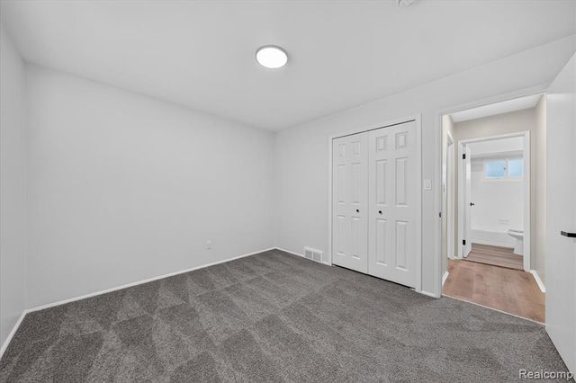 33618 Warren Road, Westland, MI 48185