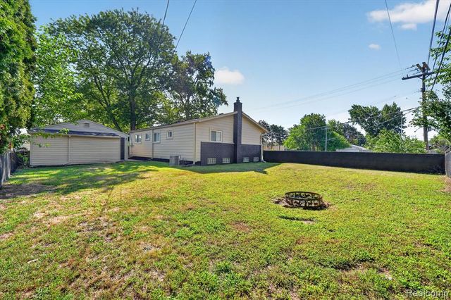 33618 Warren Road, Westland, MI 48185