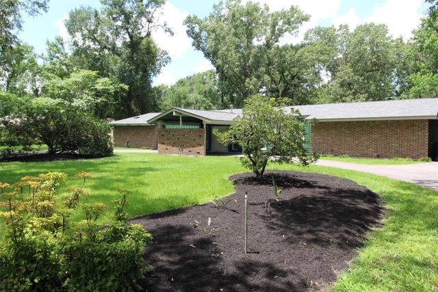 1119 Lisa Lane, Kingwood, TX 77339