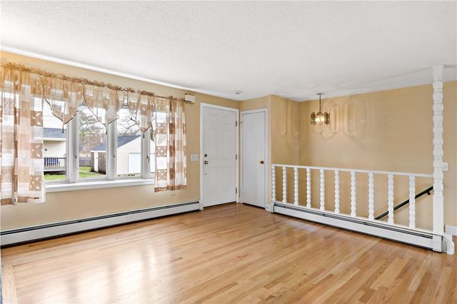 5 Luther Avenue, East Providence, RI 02914