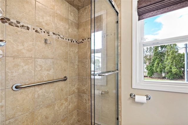 5 Luther Avenue, East Providence, RI 02914