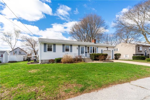 5 Luther Avenue, East Providence, RI 02914