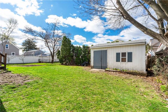 5 Luther Avenue, East Providence, RI 02914