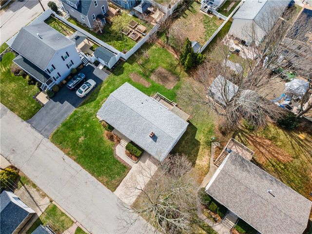 5 Luther Avenue, East Providence, RI 02914